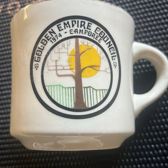 Vintage Boy Scout mugs (batch 2) - Picture 6 of 14